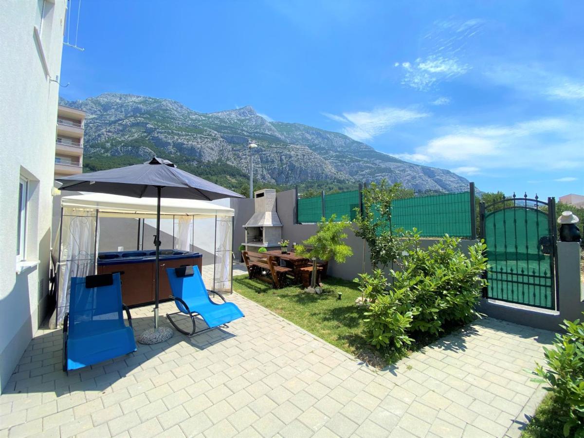 Lux Apartment Sea Shell With Jacuzzi Makarska Bagian luar foto