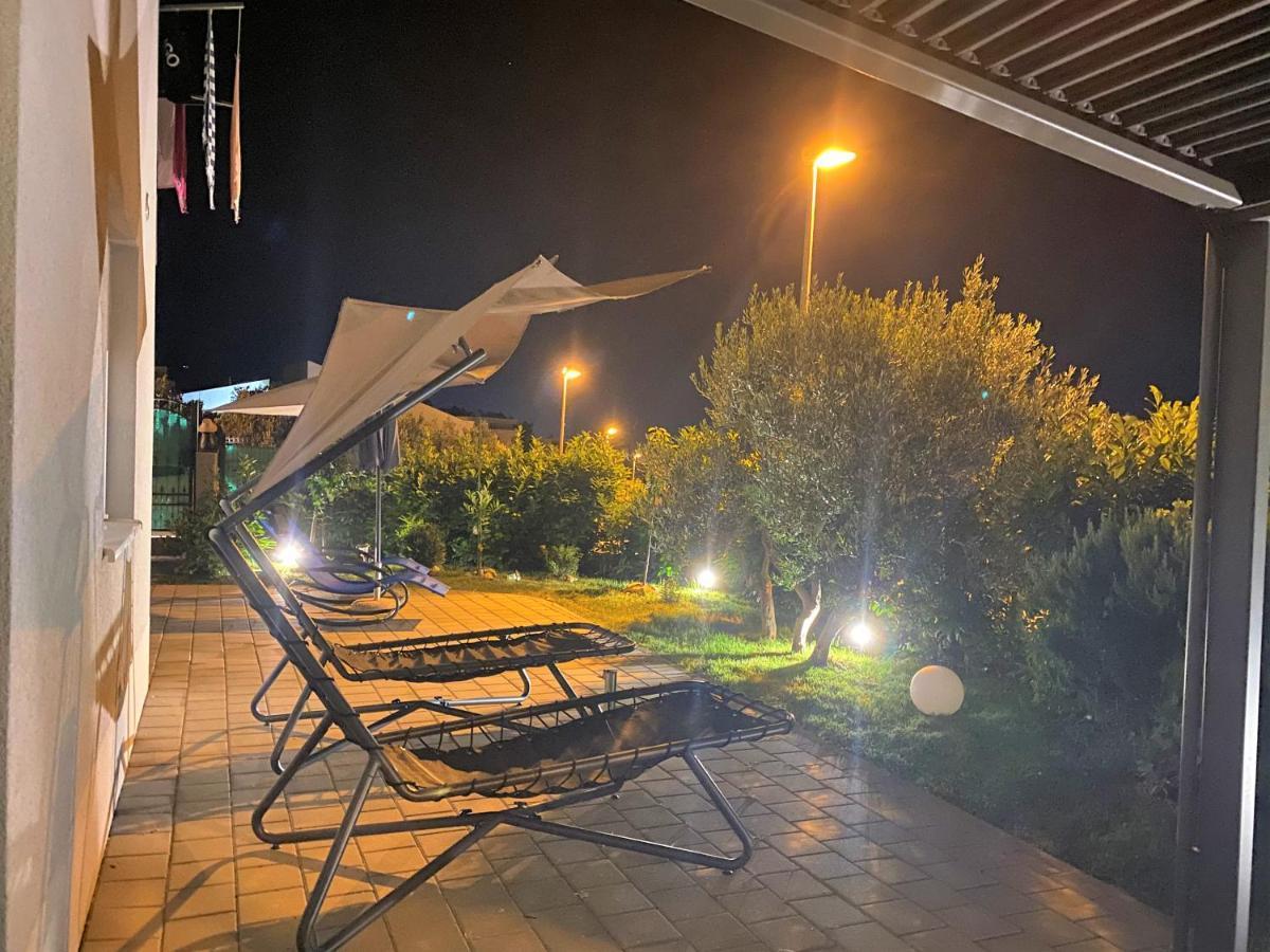 Lux Apartment Sea Shell With Jacuzzi Makarska Bagian luar foto