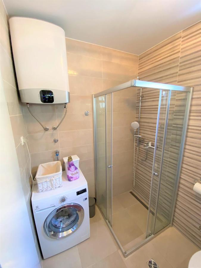 Lux Apartment Sea Shell With Jacuzzi Makarska Bagian luar foto